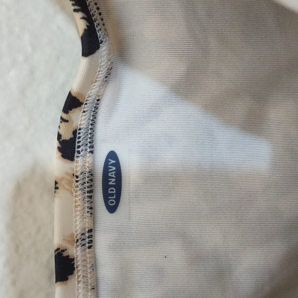 NEW WITHOUT TAGS OLD NAVY LEOPARD ONE PIECE SWIMSUIT 4X PLUS - Picture 5 of 9